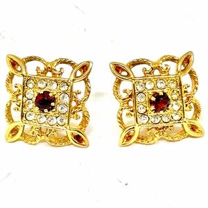 Vintage Avon Gold Tone Faux Ruby Red Crystal / Garnet Revival Square Earrings